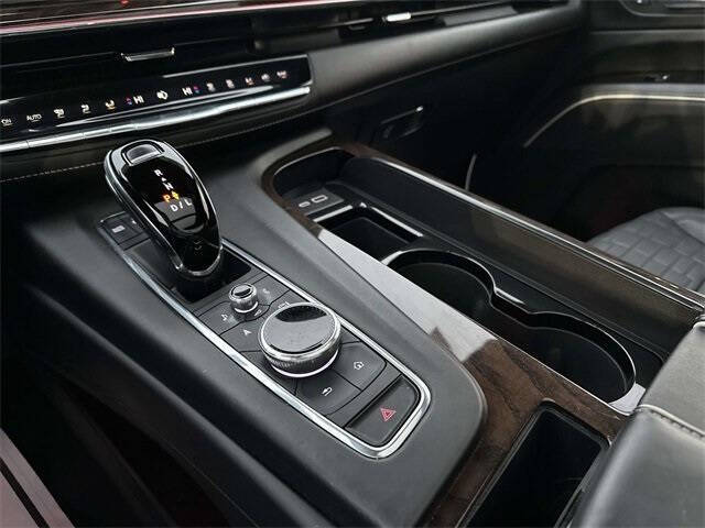 2023 Cadillac Escalade Sport Platinum