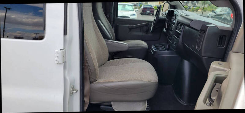 2020 Chevrolet Express LT 2500