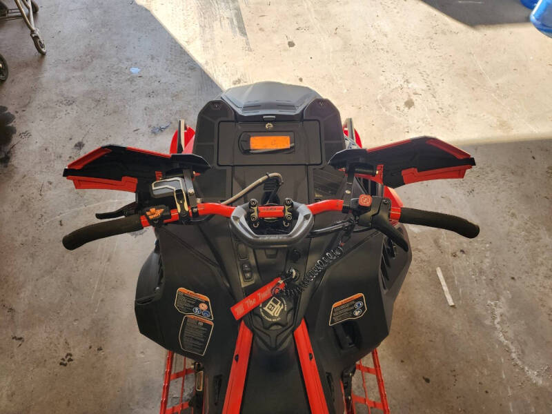 2023 Lynx Shredder DS