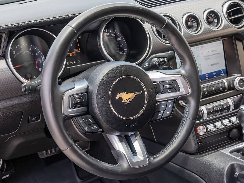 2020 Ford Mustang