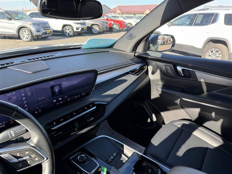 2025 Buick Enclave Preferred