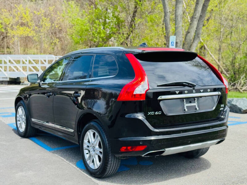 2016 Volvo XC60 T5 Premier