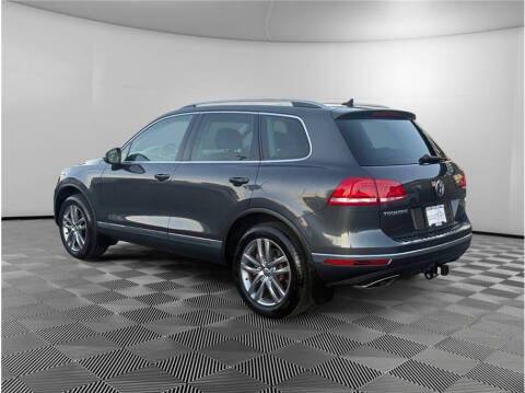 2015 Volkswagen Touareg TDI Lux