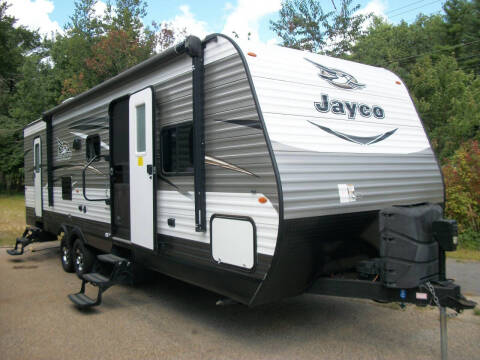 2017 Jayco Jay Flight 28BHBE for sale at Olde Bay RV in Rochester NH