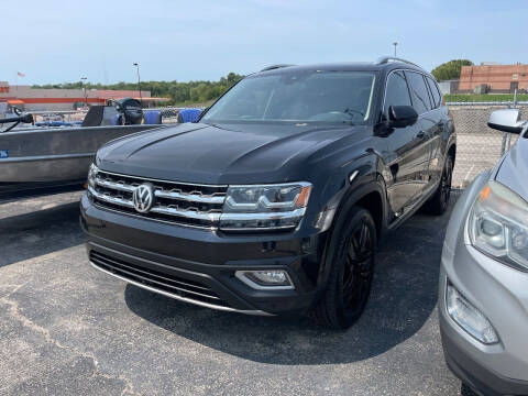 2019 Volkswagen Atlas for sale at Greg's Auto Sales in Poplar Bluff MO