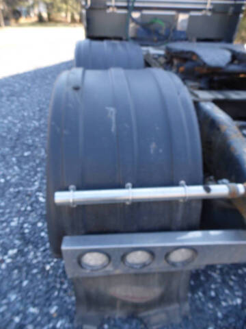 2003 Peterbilt 379