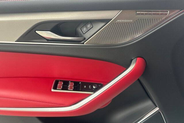 2026 Jaguar F-PACE P250 R-Dynamic S