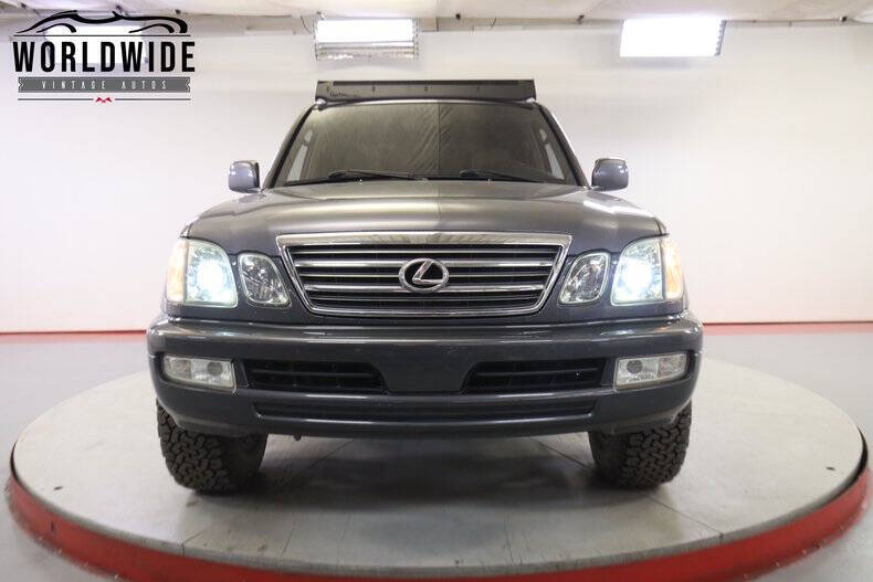 2003 Lexus LX 470