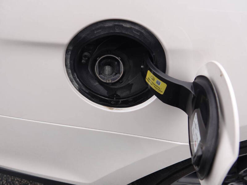 2017 Ford Taurus SEL