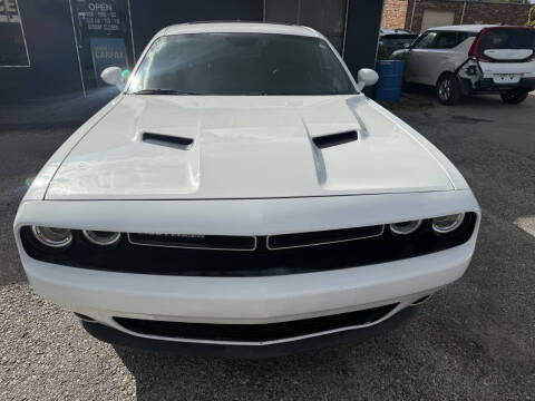 2023 Dodge Challenger SXT