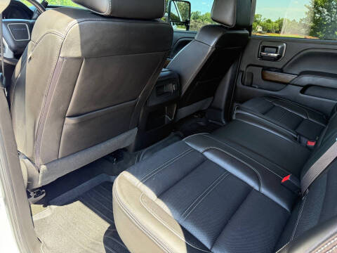 2017 GMC Sierra 3500HD Denali