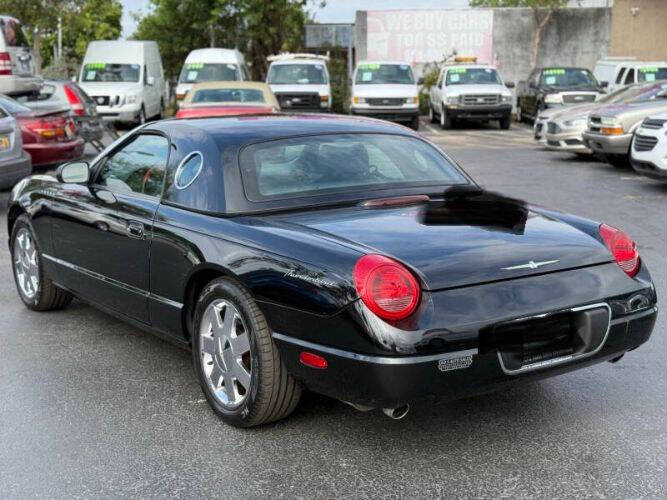 2002 Ford Thunderbird Deluxe