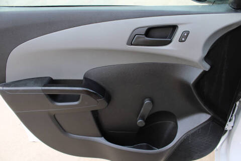 2019 Chevrolet Sonic LT Auto Fleet