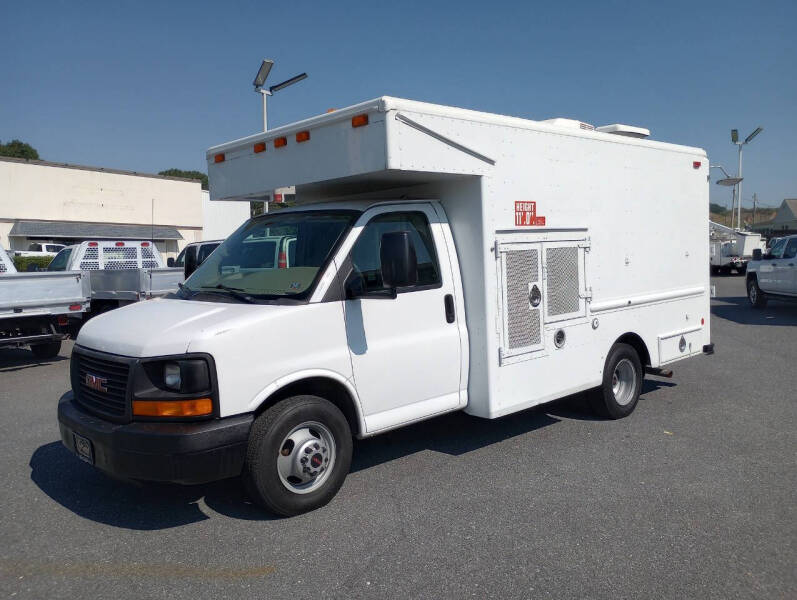 2007 GMC Savana for sale at Nye Motor Company in Manheim PA