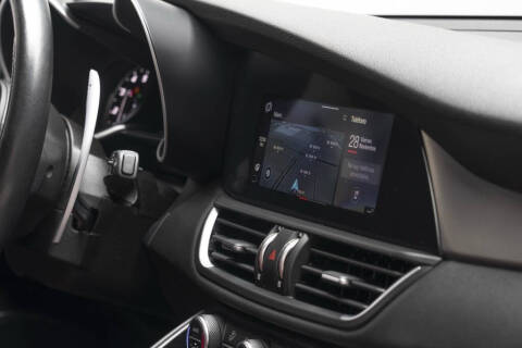 2022 Alfa Romeo Giulia Veloce