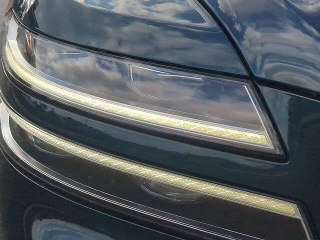2021 Genesis G80