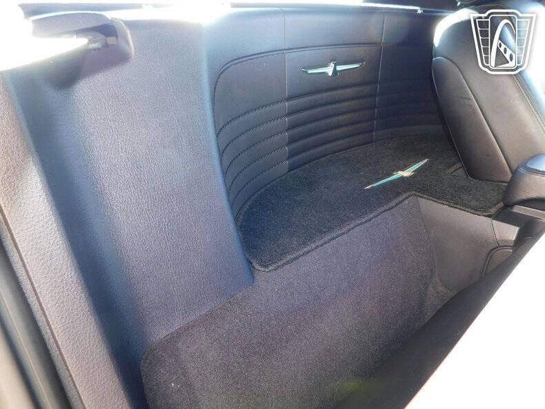 2003 Ford Thunderbird