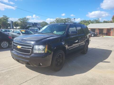 2013 Chevrolet Tahoe for sale at FAMILY AUTO BROKERS in Longwood FL