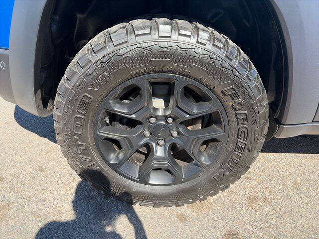 2023 Jeep Cherokee Trailhawk