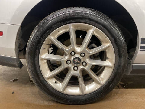 2010 Ford Mustang V6