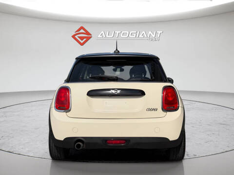 2018 MINI Hardtop 2 Door