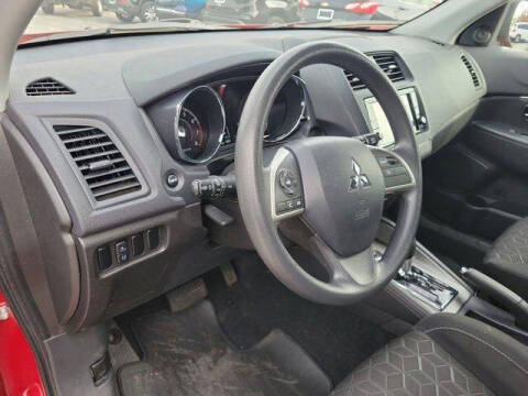 2024 Mitsubishi Outlander Sport S