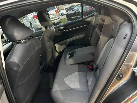 2021 Toyota Camry LE