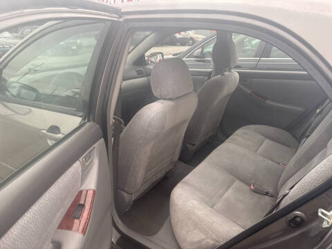 2003 Toyota Corolla LE