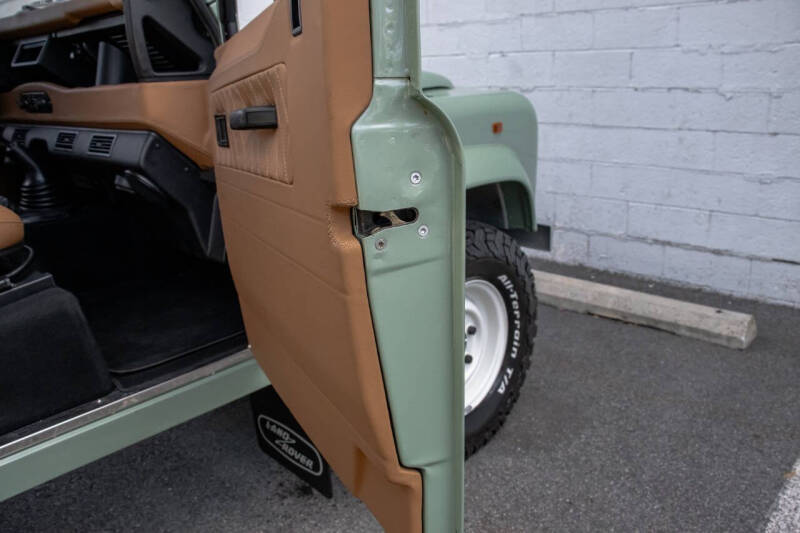 1994 Land Rover Defender