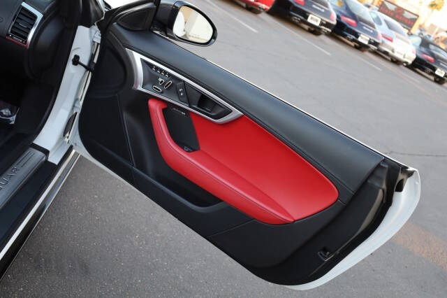 2018 Jaguar F-TYPE 340HP