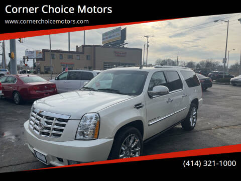 2012 Cadillac Escalade ESV for sale at Corner Choice Motors in West Allis WI