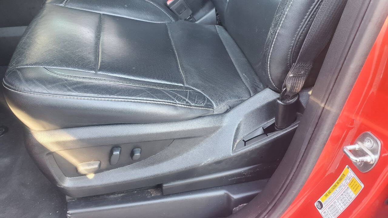 Used Car 2018 Gmc Sierra 1500  Slt 4x2 4dr Crew Cab 6.5 Ft. Sb For Sale Under $30,000 In San Antonio, Texas