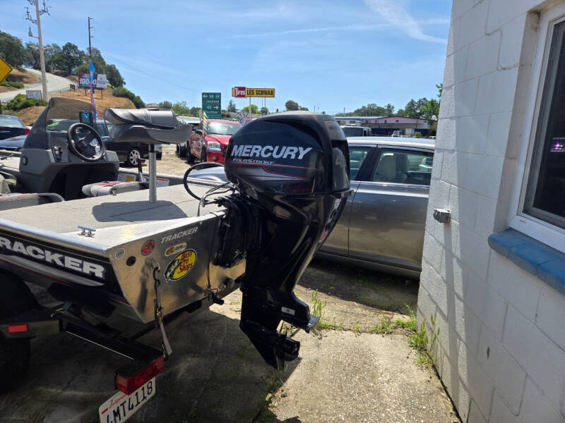 2013 Tracker 160 Pro