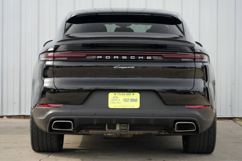 2024 Porsche Cayenne Coupe