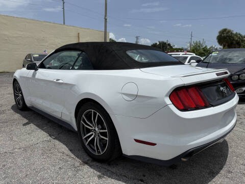 2015 Ford Mustang EcoBoost Premium