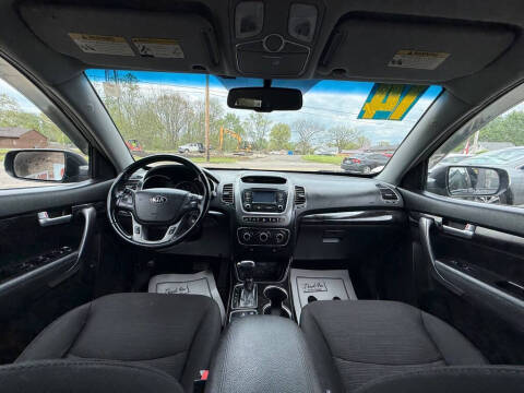 2014 Kia Sorento LX