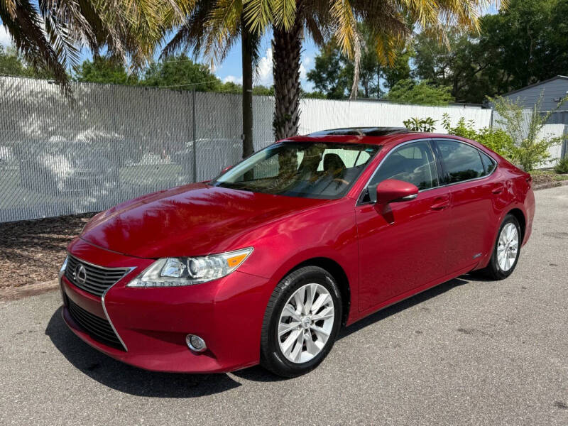 2015 Lexus ES 300h