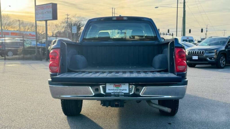 2005 Dodge Dakota SLT