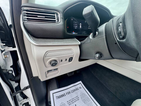 2022 Jeep Wagoneer Series III