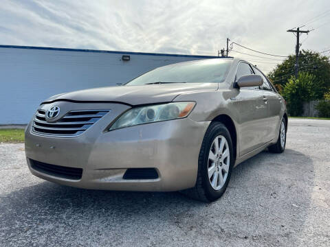 2008 Toyota Camry Hybrid for sale at Race Auto Sales in San Antonio TX