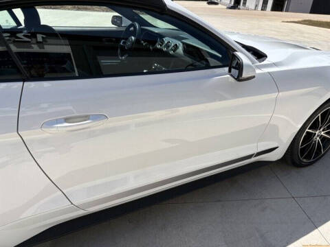 2020 Ford Mustang EcoBoost Premium