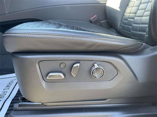 2024 Cadillac Escalade-V ESV