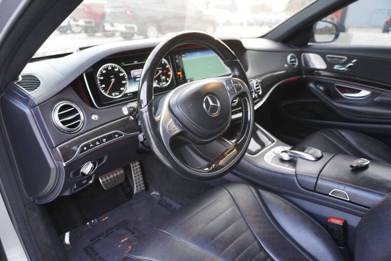 2015 Mercedes-Benz S-Class S 550