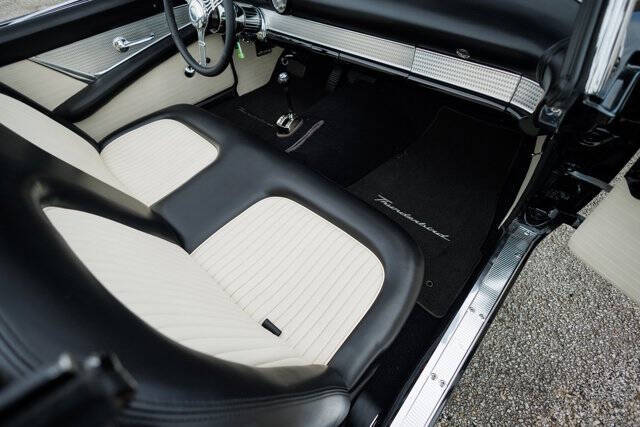 1956 Ford Thunderbird