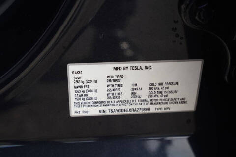 2024 Tesla Model Y Long Range