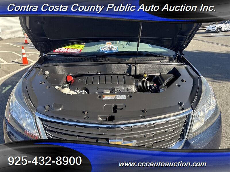 2017 Chevrolet Traverse LS