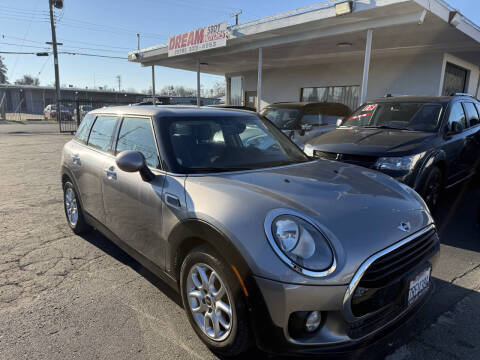 2016 MINI Clubman Cooper