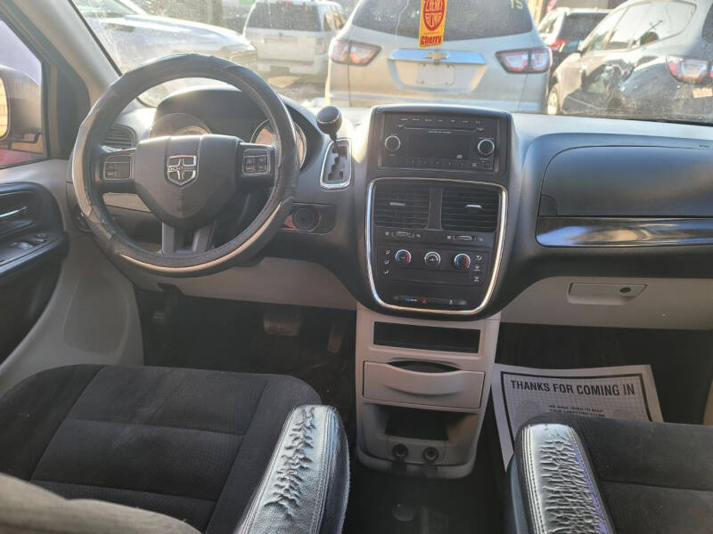 2014 Dodge Grand Caravan SE 30th Anniversary