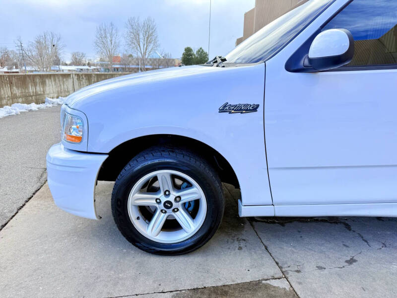 2003 Ford F-150 SVT Lightning