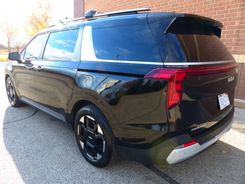 2025 Kia Carnival EX